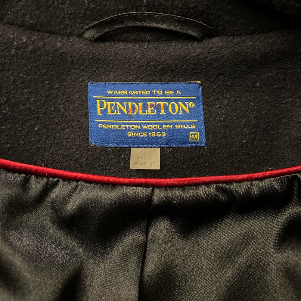 Pendleton Woman’s Jacket! - image 6